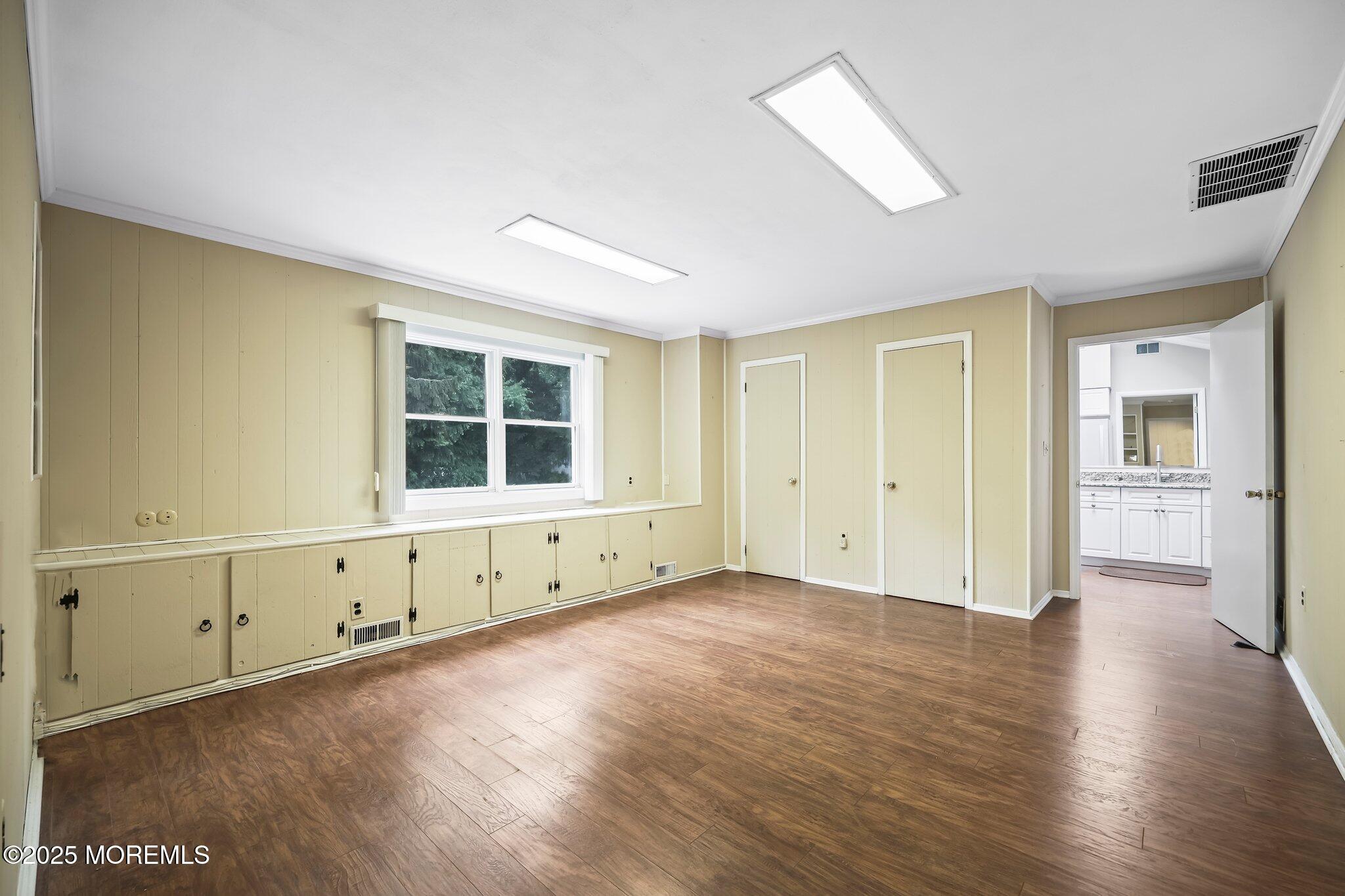 7 Colonial Court, Manalapan, New Jersey image 18
