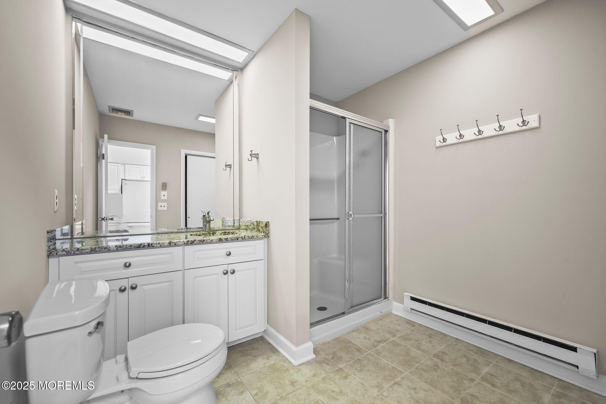 7 Colonial Court, Manalapan, New Jersey image 22