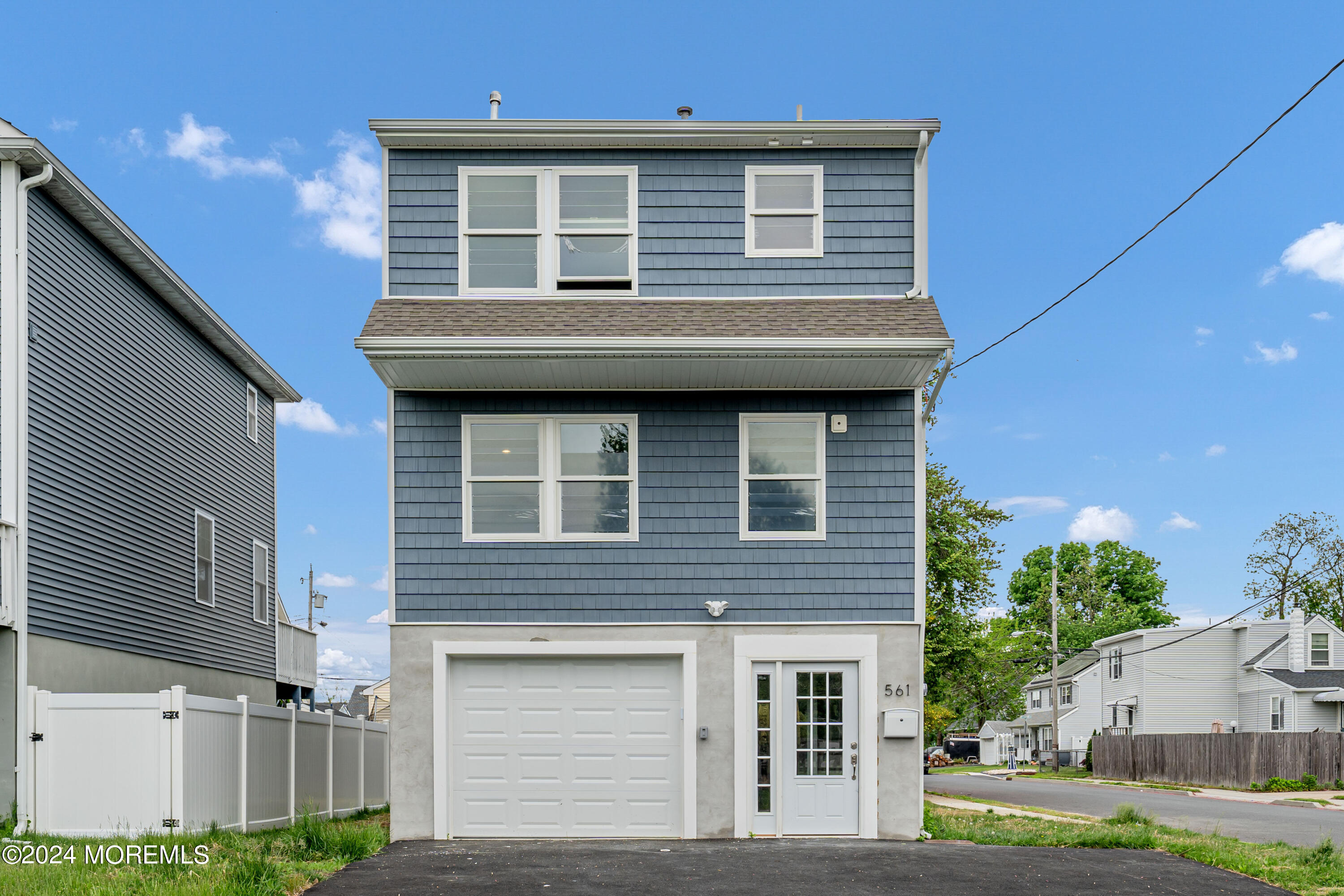 561 Sydney Avenue, Union Beach, New Jersey image 1