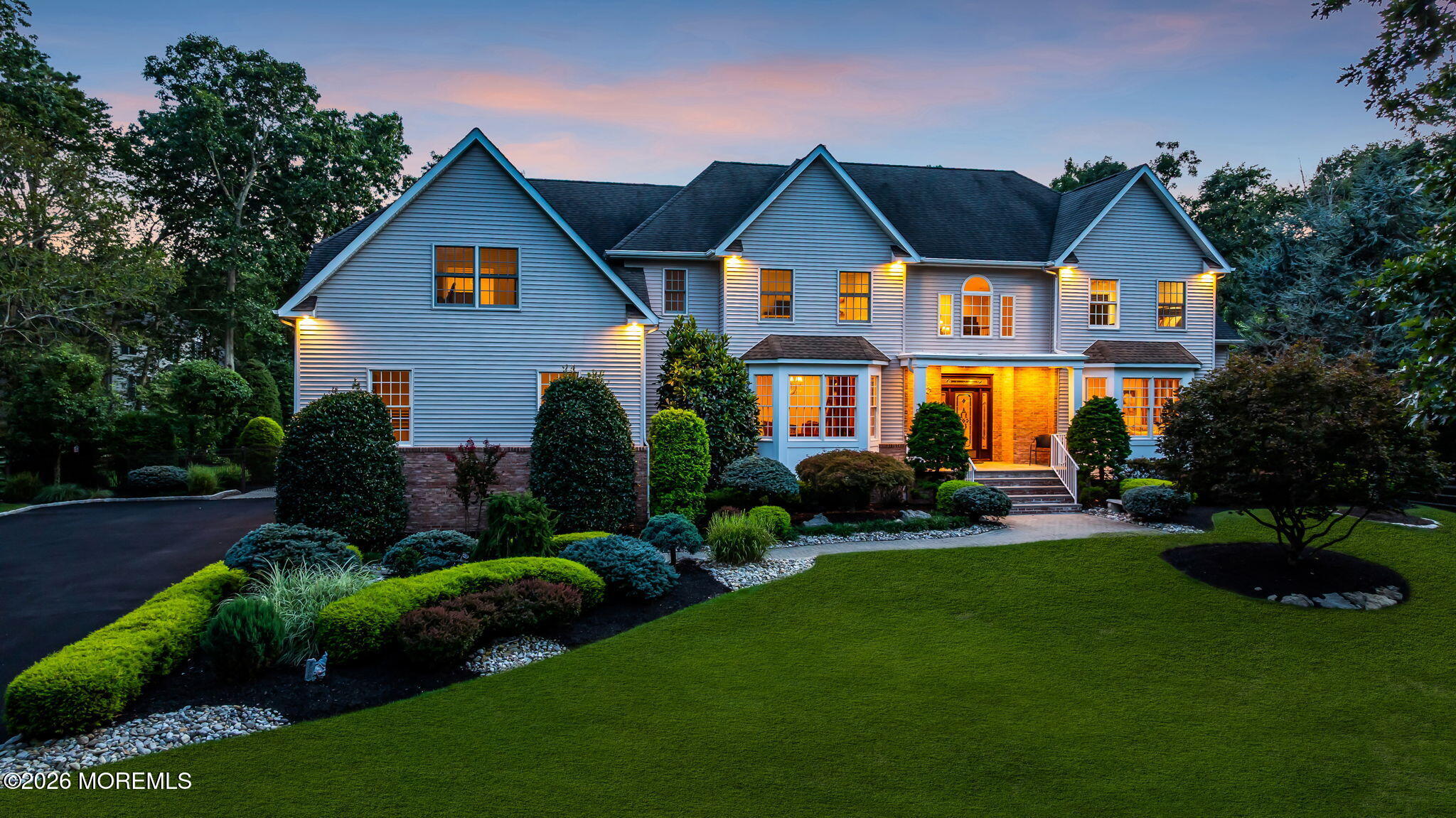 8 Duke Court