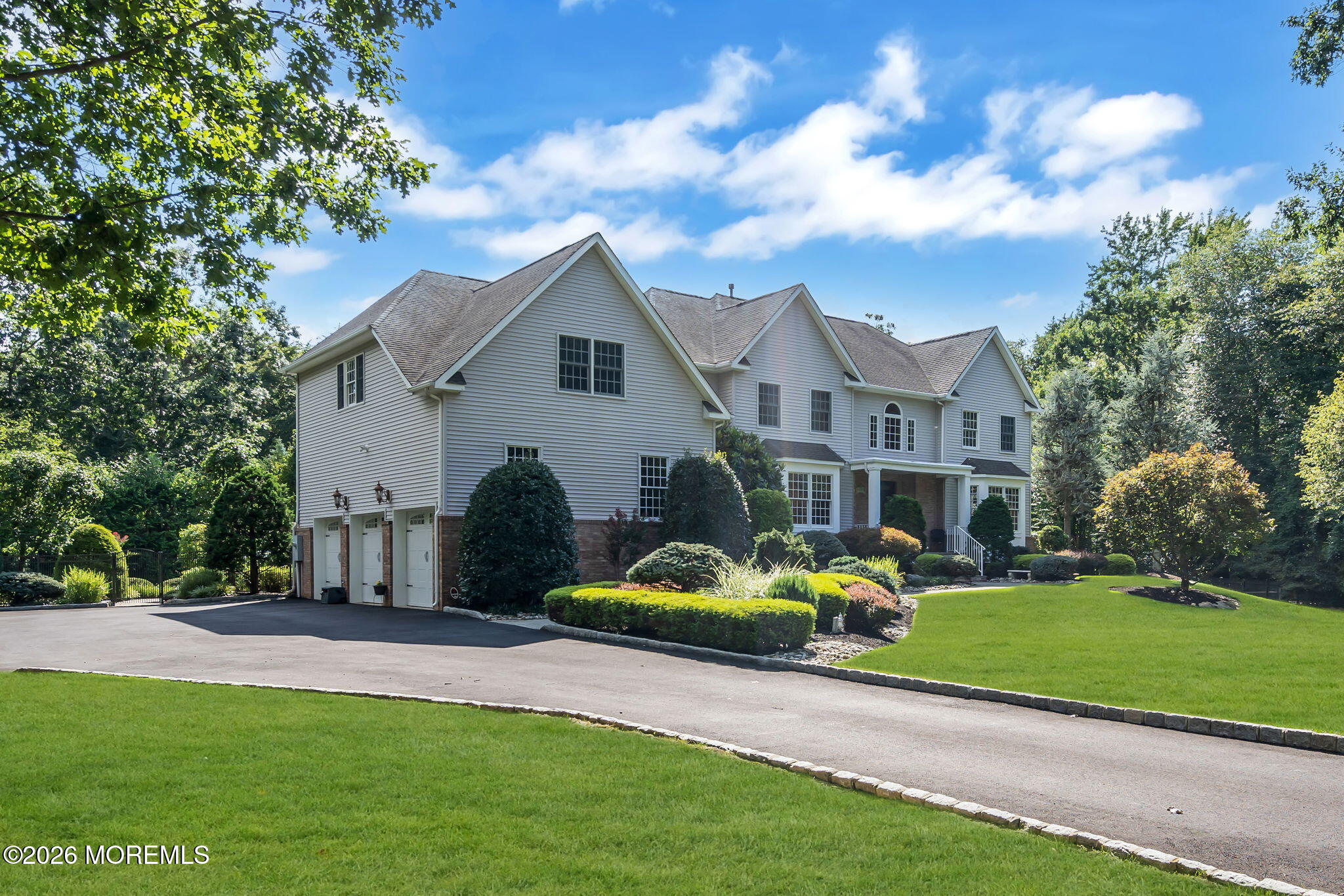 8 Duke Court