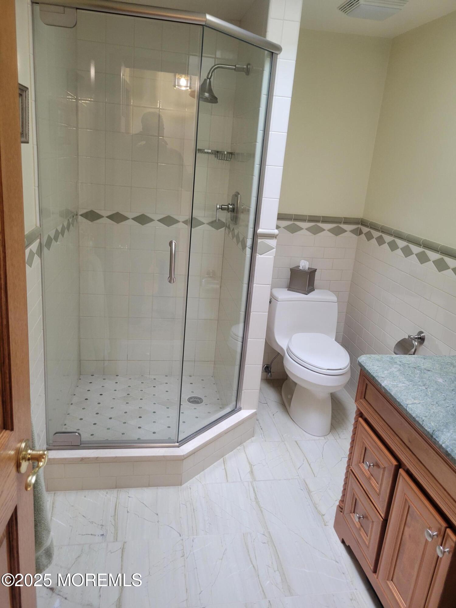 66 Westover Avenue, West Caldwell, New Jersey image 23