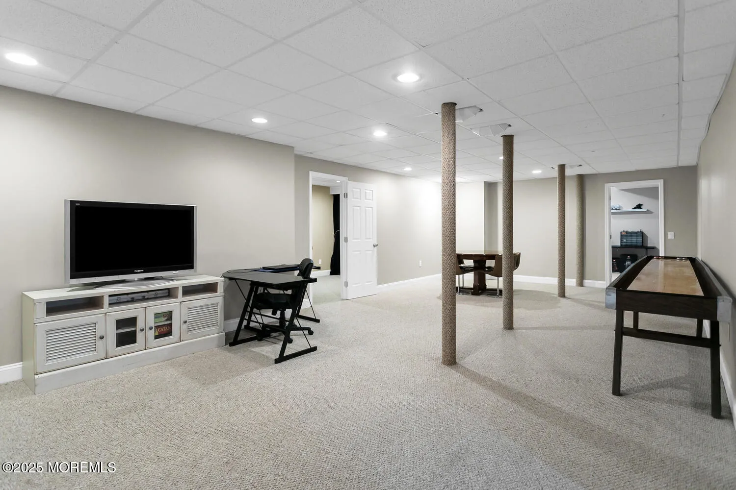 Freehold, New Jersey 07728, United States, 4 Bedrooms Bedrooms, ,3 BathroomsBathrooms,Residential,Active,160853