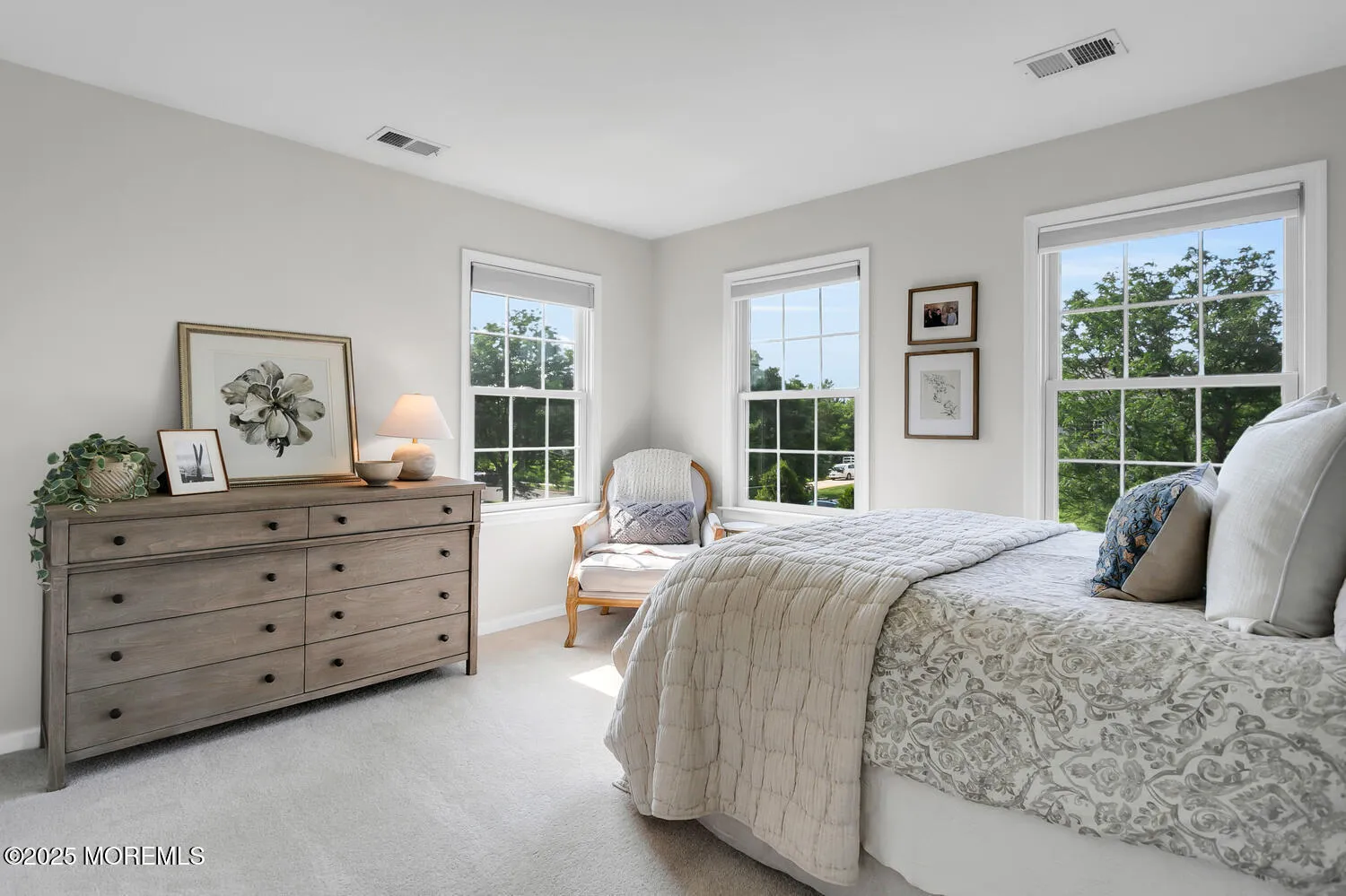 Freehold, New Jersey 07728, United States, 4 Bedrooms Bedrooms, ,3 BathroomsBathrooms,Residential,Active,160853