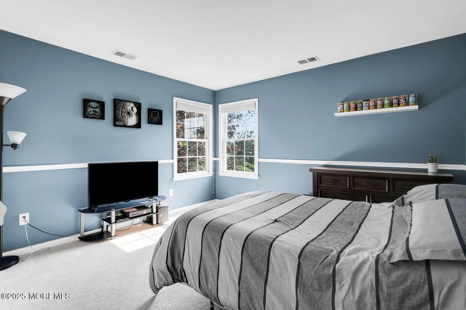 Freehold, New Jersey 07728, United States, 4 Bedrooms Bedrooms, ,3 BathroomsBathrooms,Residential,Active,160853