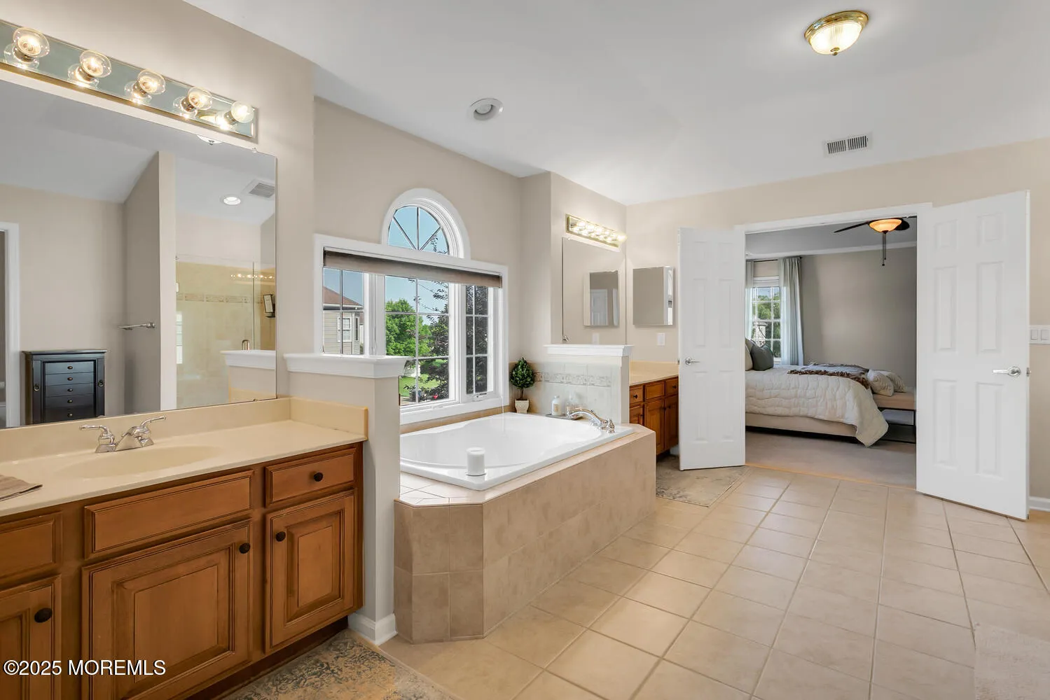 Freehold, New Jersey 07728, United States, 4 Bedrooms Bedrooms, ,3 BathroomsBathrooms,Residential,Active,160853