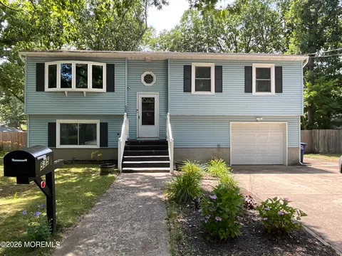 MLS: 22612721