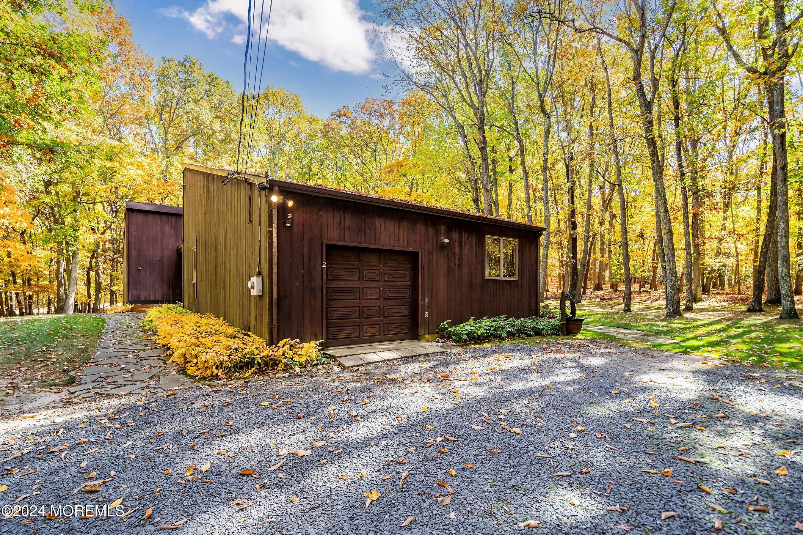 Millstone, New Jersey 08510, United States, 3 Bedrooms Bedrooms, ,2 BathroomsBathrooms,Residential,Active,92639