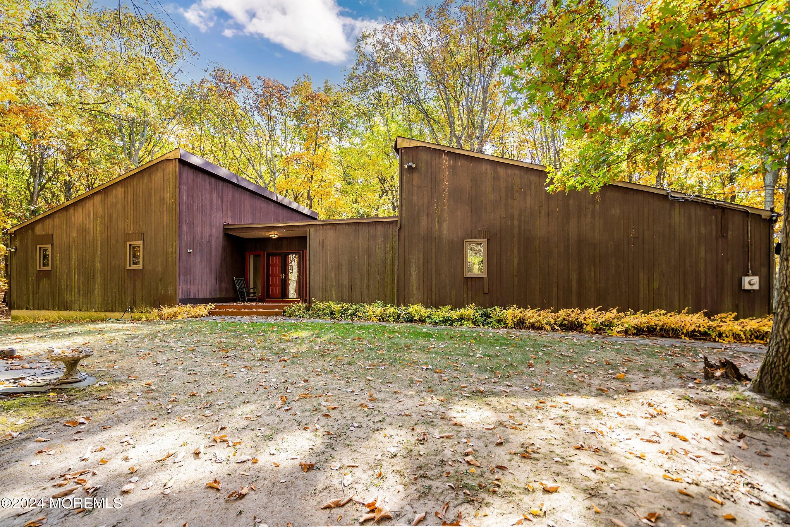 Millstone, New Jersey 08510, United States, 3 Bedrooms Bedrooms, ,2 BathroomsBathrooms,Residential,Active,92639