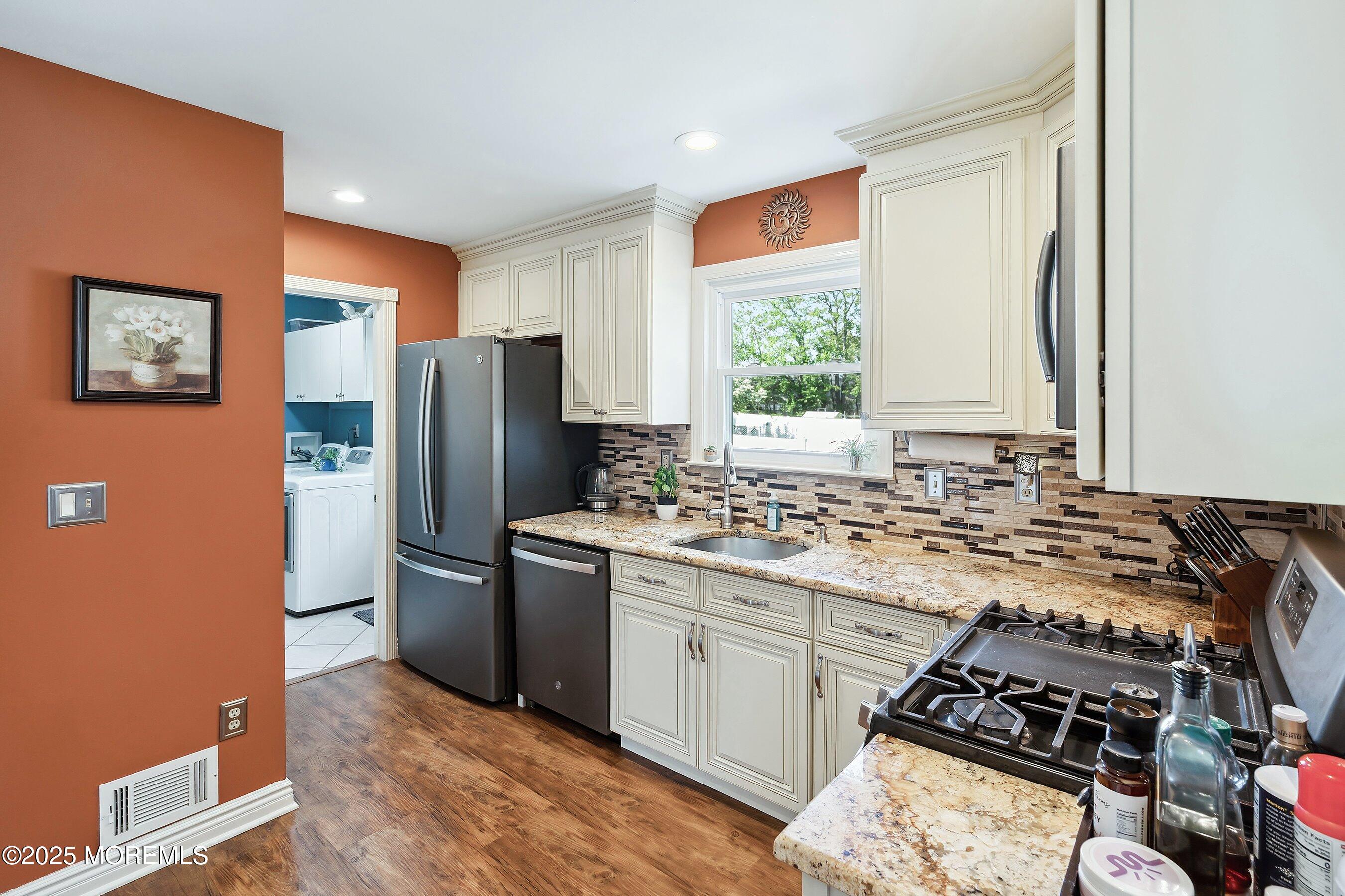 7 Albatross Drive, Howell, New Jersey image 15
