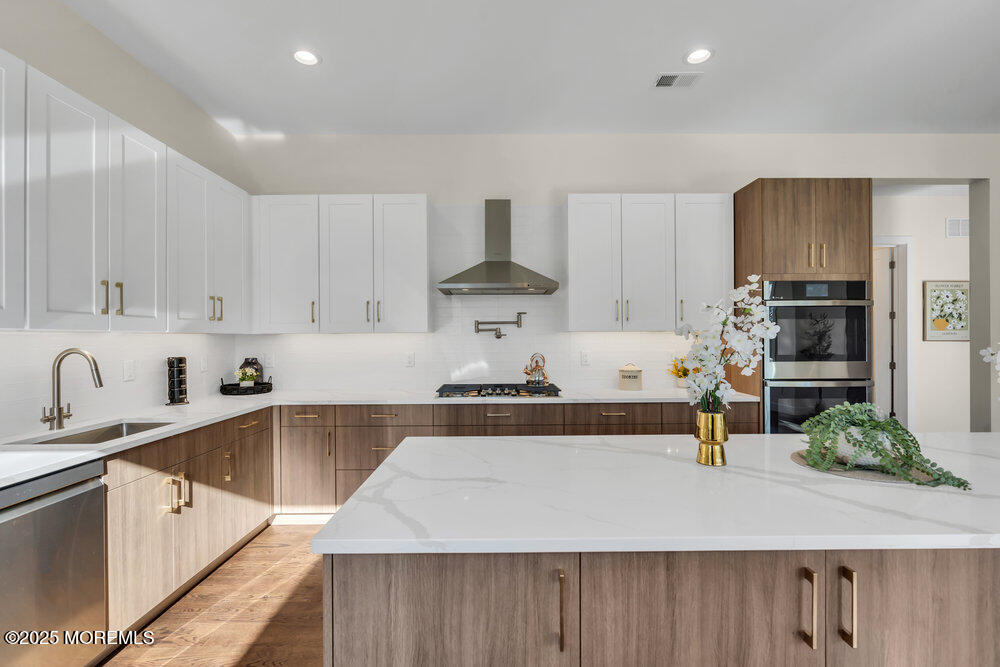 Jackson, New Jersey, 08527, United States, 6 Bedrooms Bedrooms, ,4 BathroomsBathrooms,Residential,Active,2041731