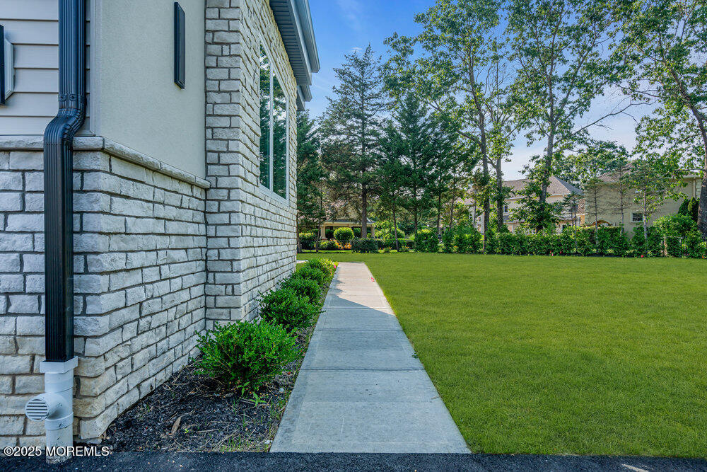 Jackson, New Jersey, 08527, United States, 6 Bedrooms Bedrooms, ,4 BathroomsBathrooms,Residential,Active,2041731