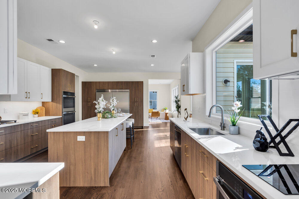 Jackson, New Jersey, 08527, United States, 6 Bedrooms Bedrooms, ,4 BathroomsBathrooms,Residential,Active,2041731
