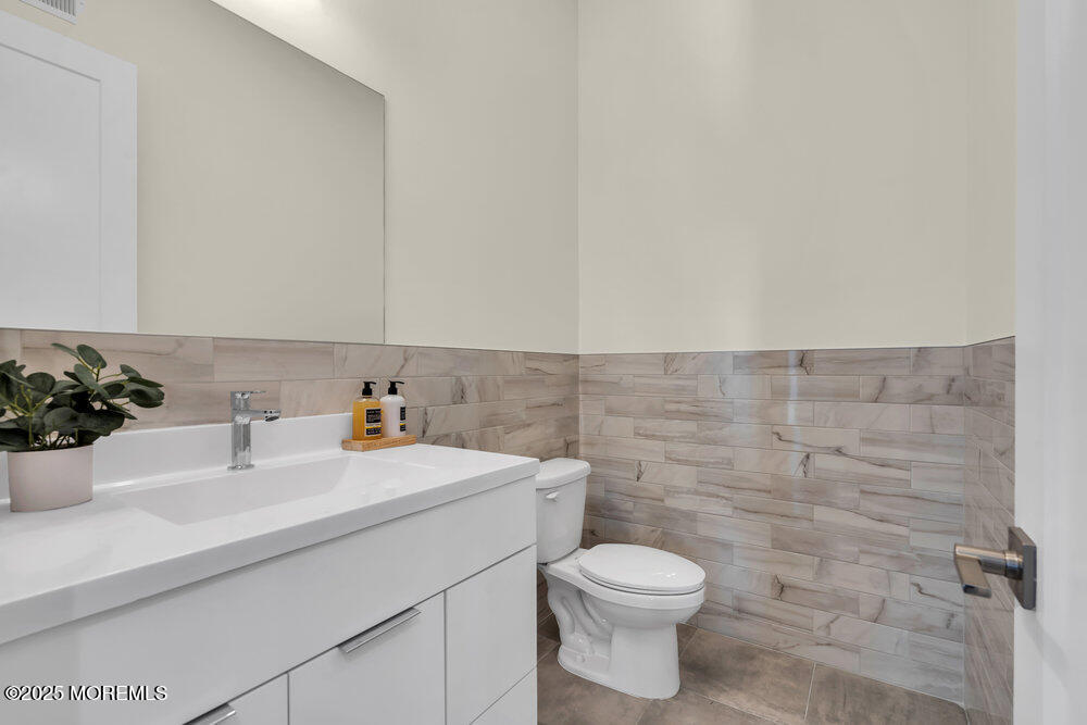 Jackson, New Jersey, 08527, United States, 6 Bedrooms Bedrooms, ,4 BathroomsBathrooms,Residential,Active,2041731