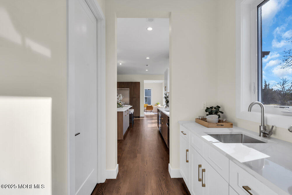 Jackson, New Jersey, 08527, United States, 6 Bedrooms Bedrooms, ,4 BathroomsBathrooms,Residential,Active,2041731