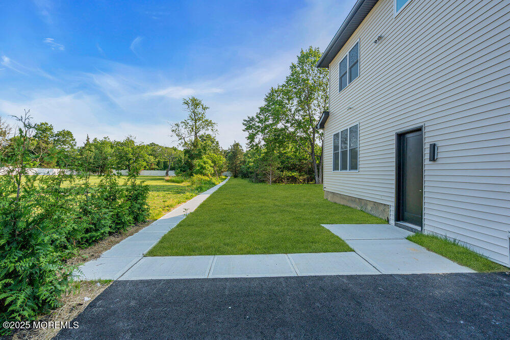 Jackson, New Jersey, 08527, United States, 6 Bedrooms Bedrooms, ,4 BathroomsBathrooms,Residential,Active,2041731