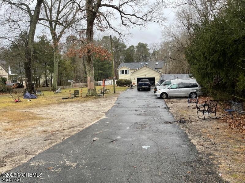 1055 Farmingdale Road