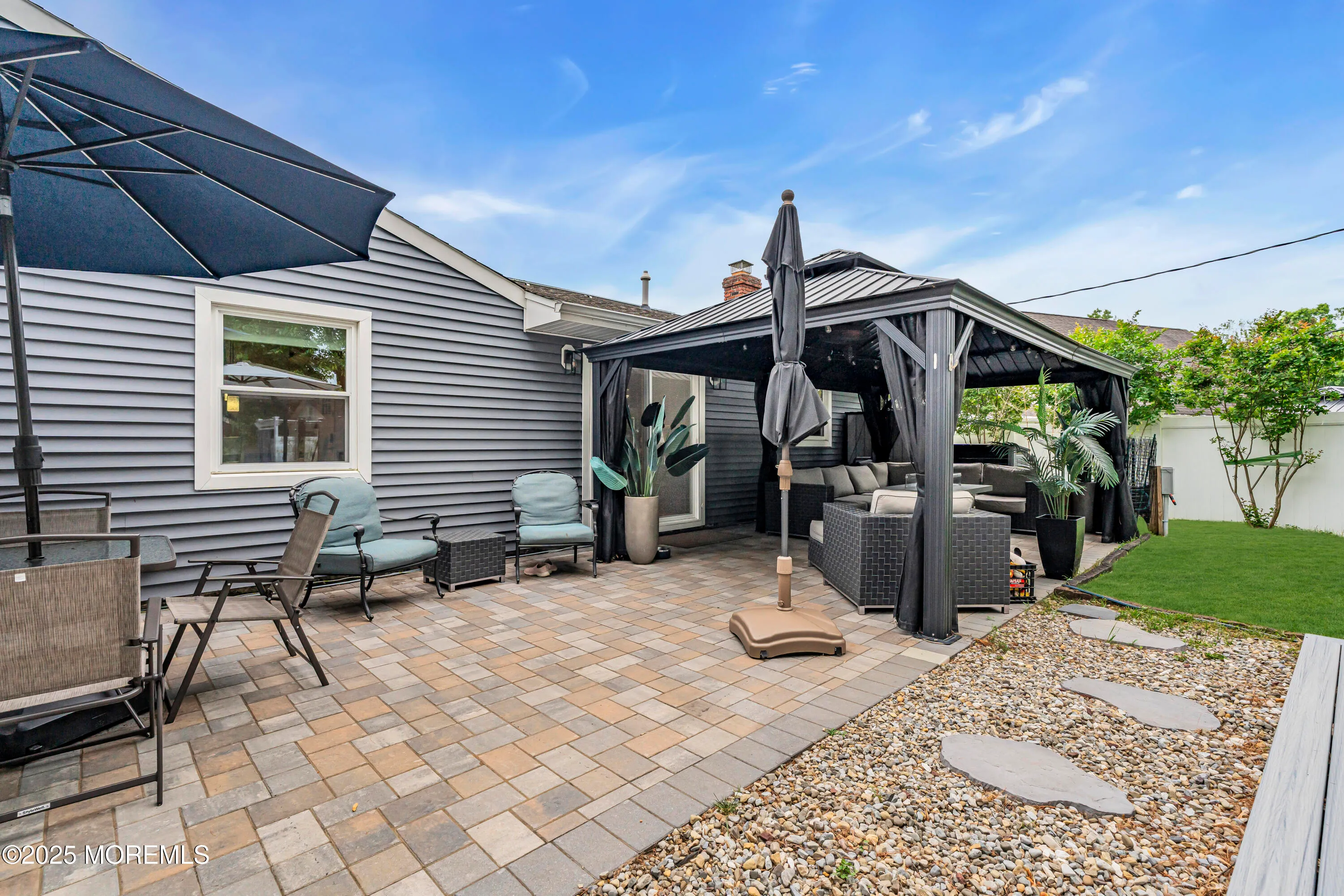 Aberdeen, New Jersey 07747, United States, 3 Bedrooms Bedrooms, ,2 BathroomsBathrooms,Residential,Pending,148229