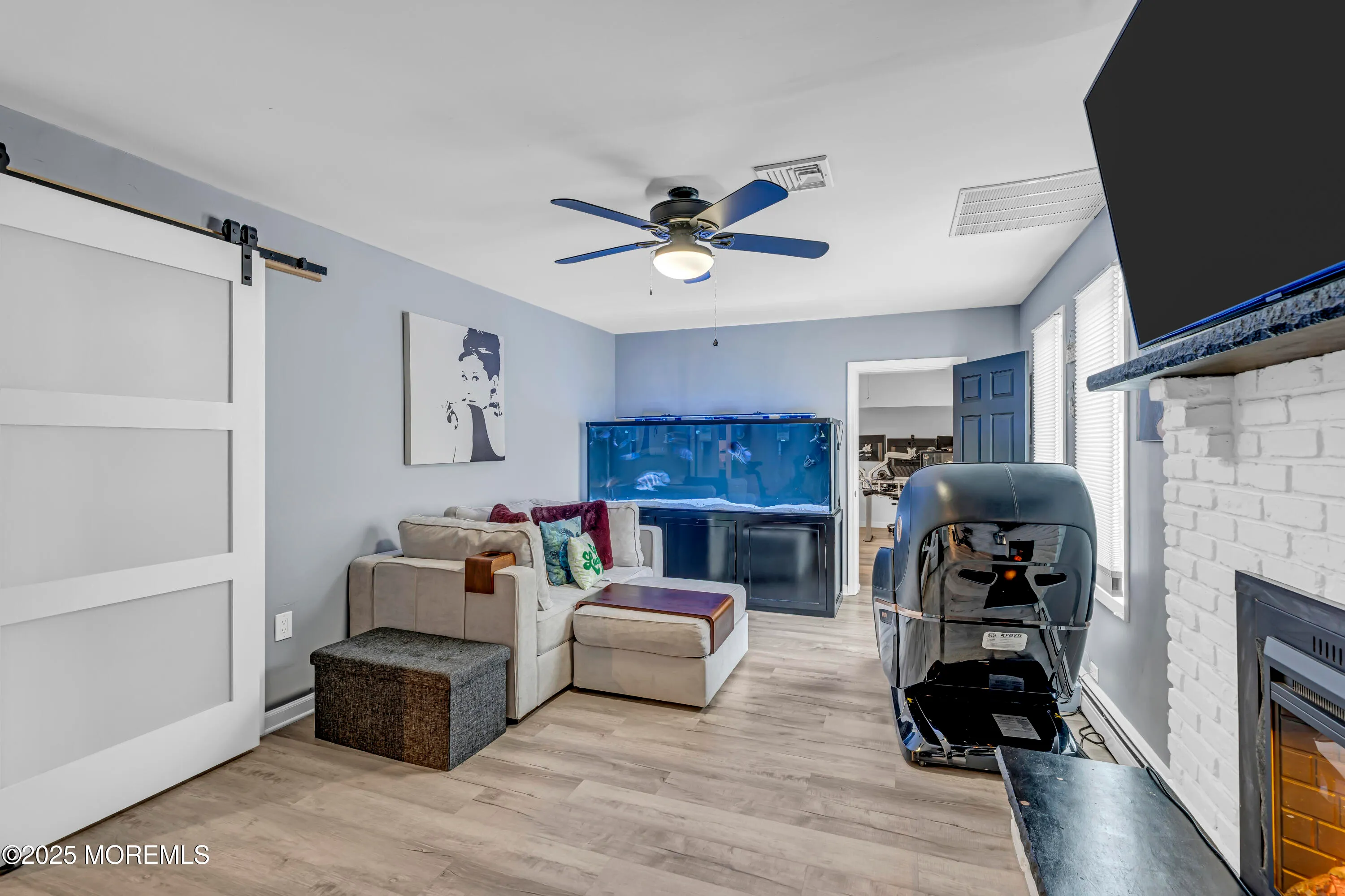 Aberdeen, New Jersey 07747, United States, 3 Bedrooms Bedrooms, ,2 BathroomsBathrooms,Residential,Pending,148229