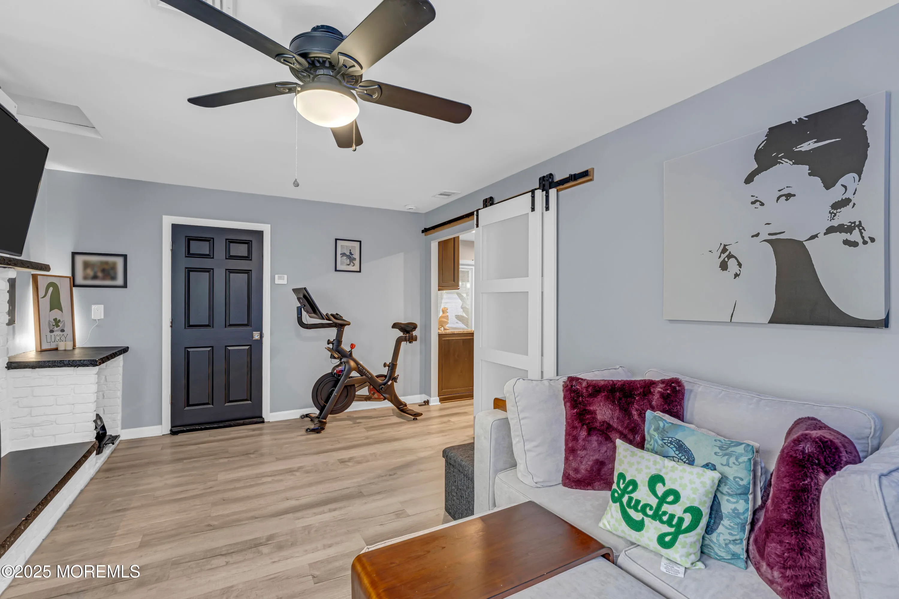 Aberdeen, New Jersey 07747, United States, 3 Bedrooms Bedrooms, ,2 BathroomsBathrooms,Residential,Pending,148229