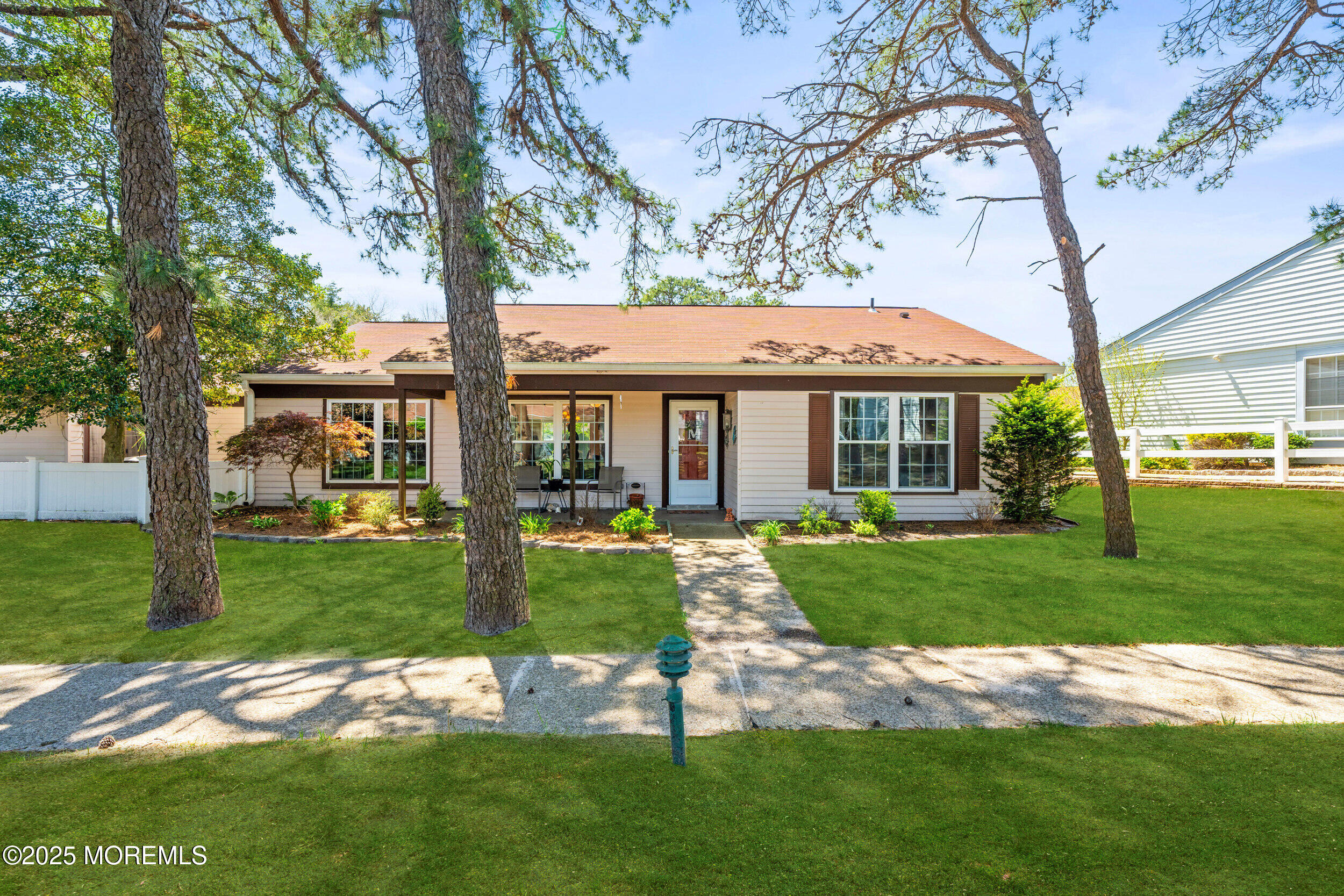 435B New Castle Court, Manchester, New Jersey image 1