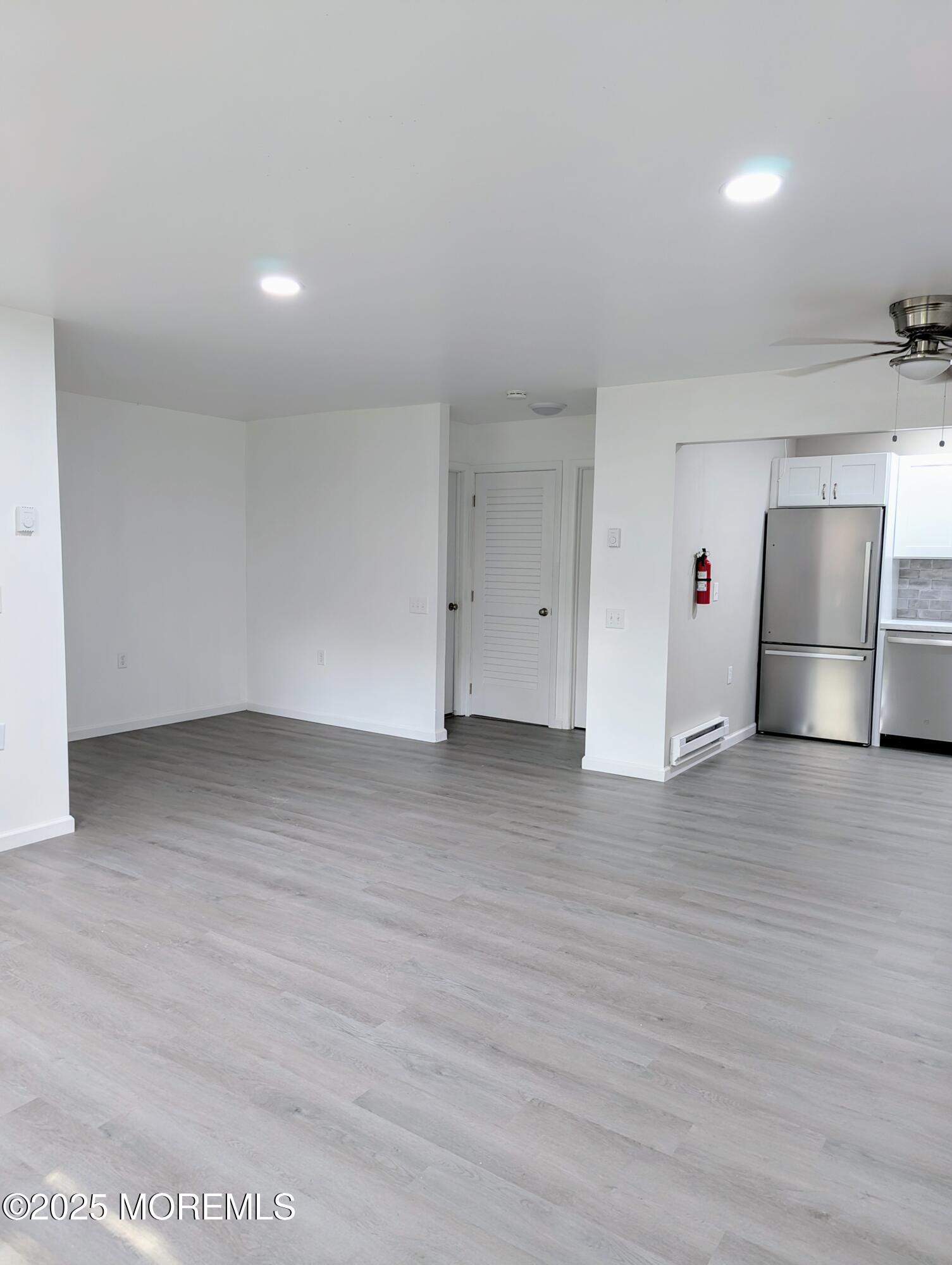 10 D Hamilton Lane D