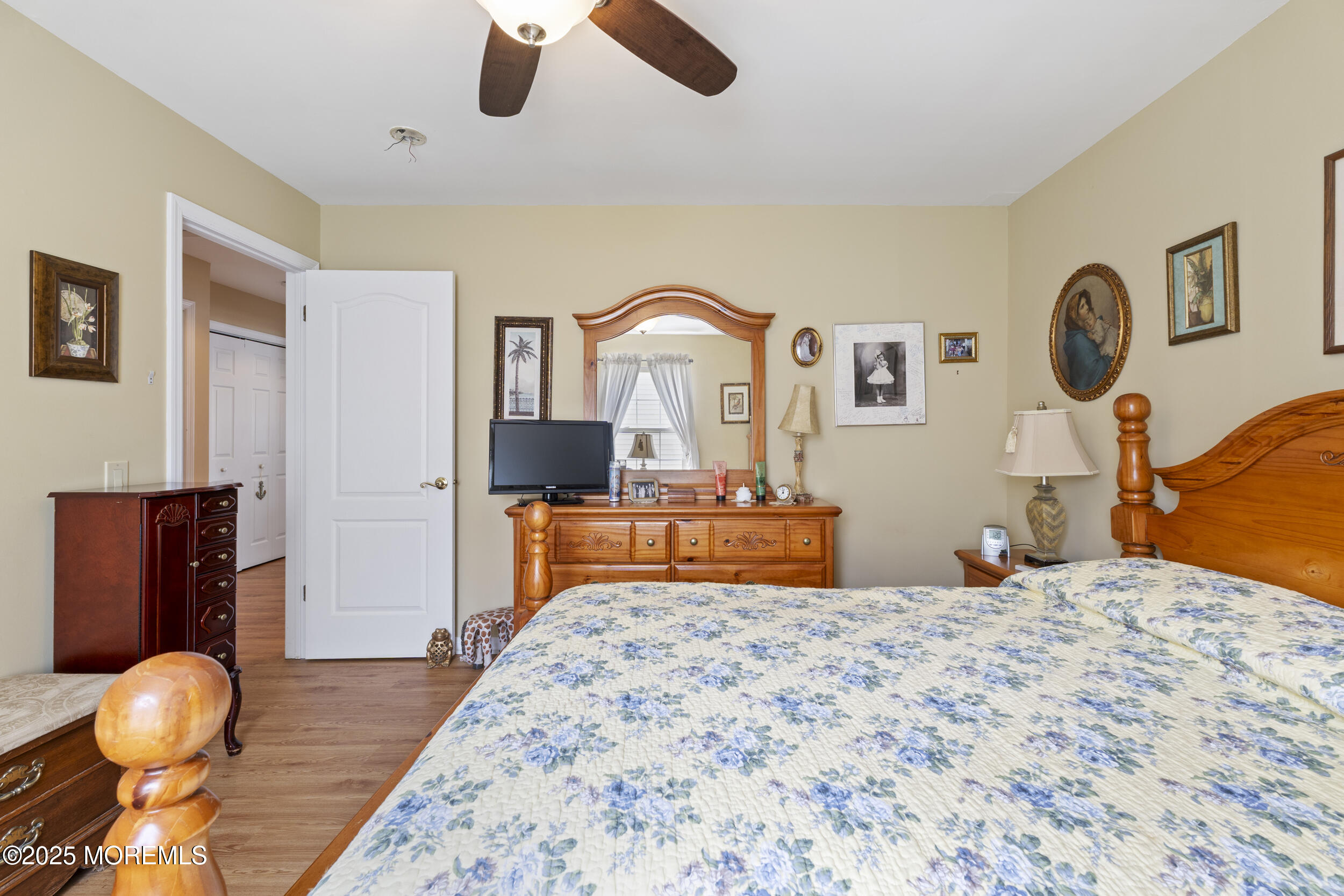 195 Canterbury Lane, Toms River, New Jersey image 17