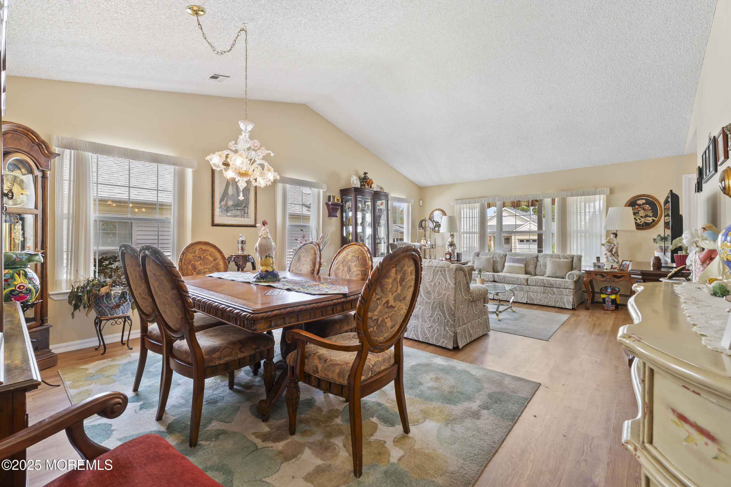 195 Canterbury Lane, Toms River, New Jersey image 9