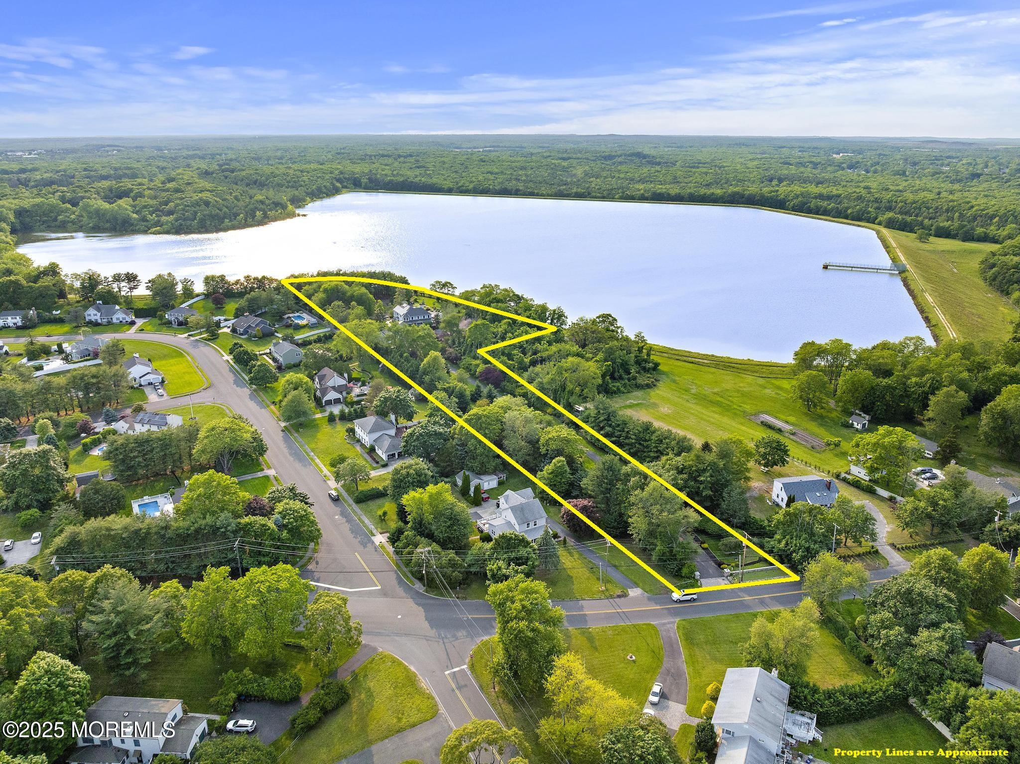 1413 Gully Road