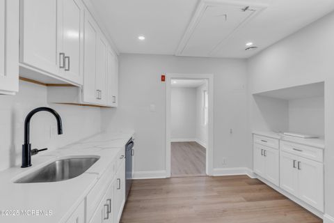 38 Barker Avenue Shrewsbury Twp NJ 07724