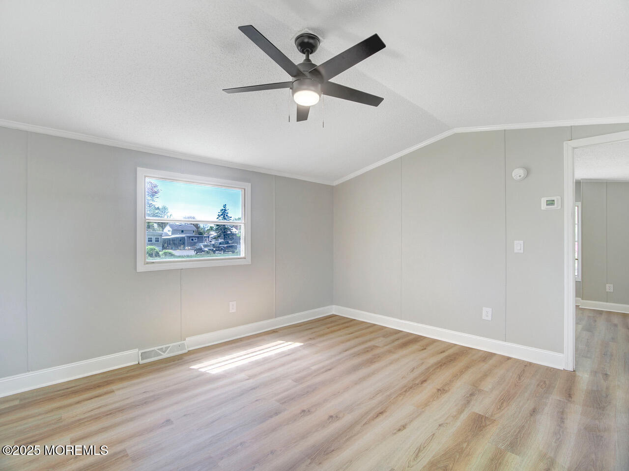 6 Sams Trailer Ct, Hazlet, New Jersey image 23