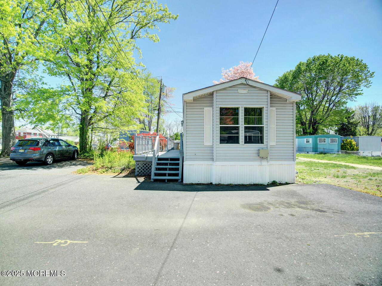 6 Sams Trailer Ct, Hazlet, New Jersey image 3