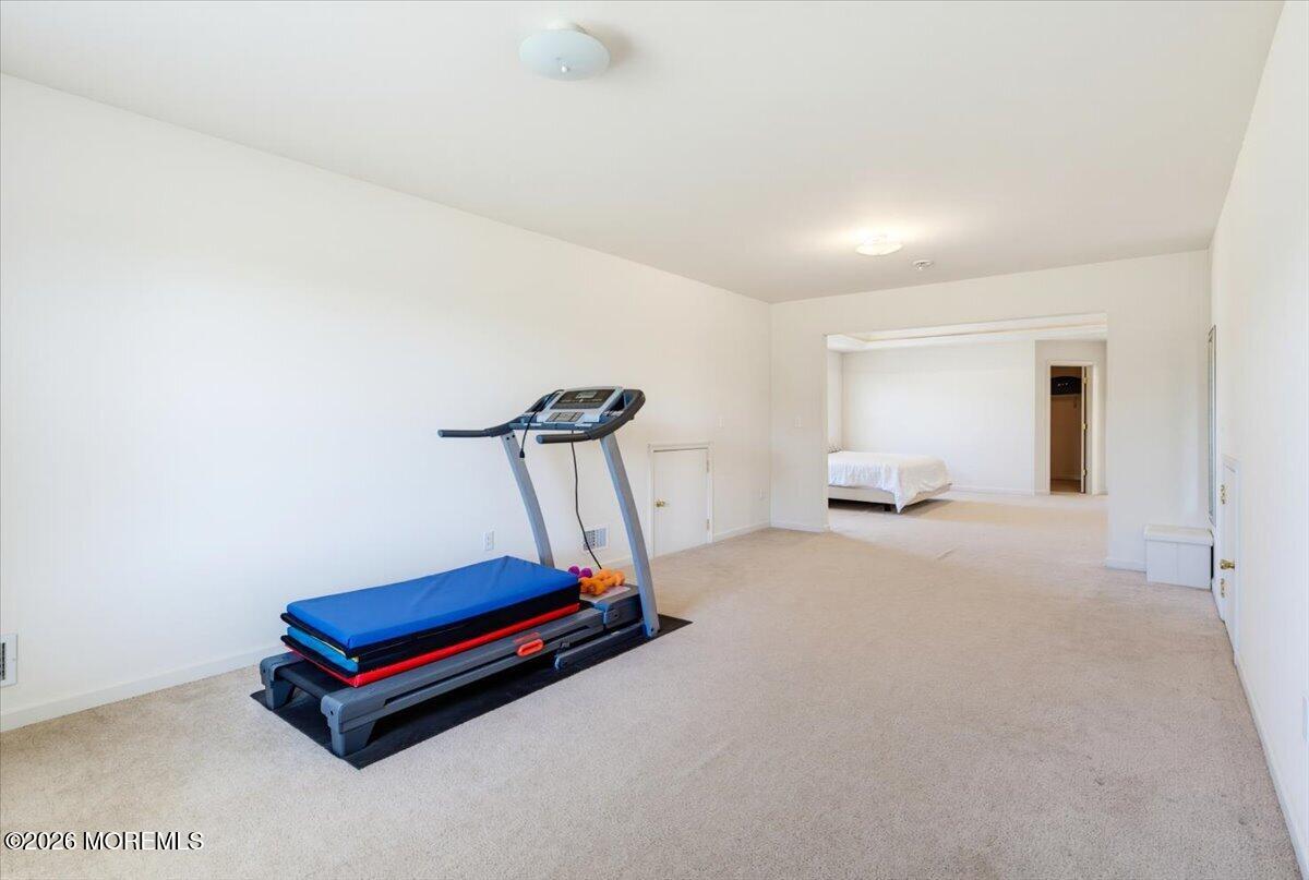 5 La Jolla Rd, Old Bridge, NJ, 08857, USA, 5 Bedrooms Bedrooms, ,4 BathroomsBathrooms,Residential,Pending,5 La Jolla Rd,22618576