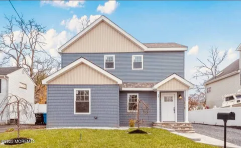 MLS: 22508440