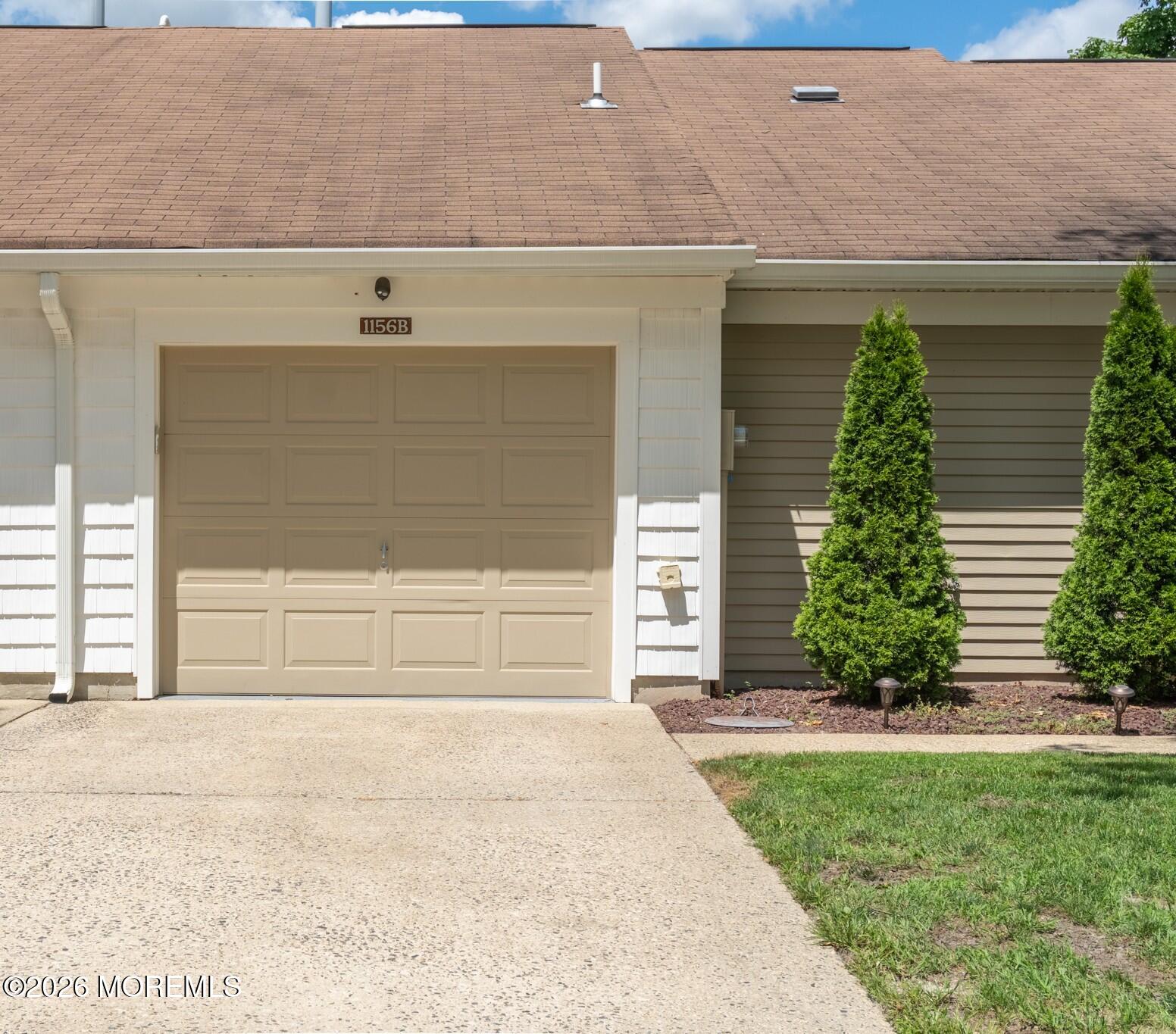 1156B Thornbury Lane