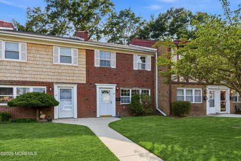 Condo For Sale - 38 Briar Mills Drive<br/> Brick, NJ 08724