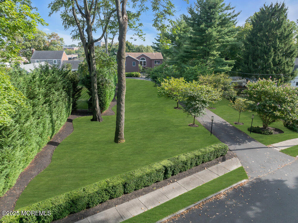 44 Lake Shore Drive, Red Bank, New Jersey image 10