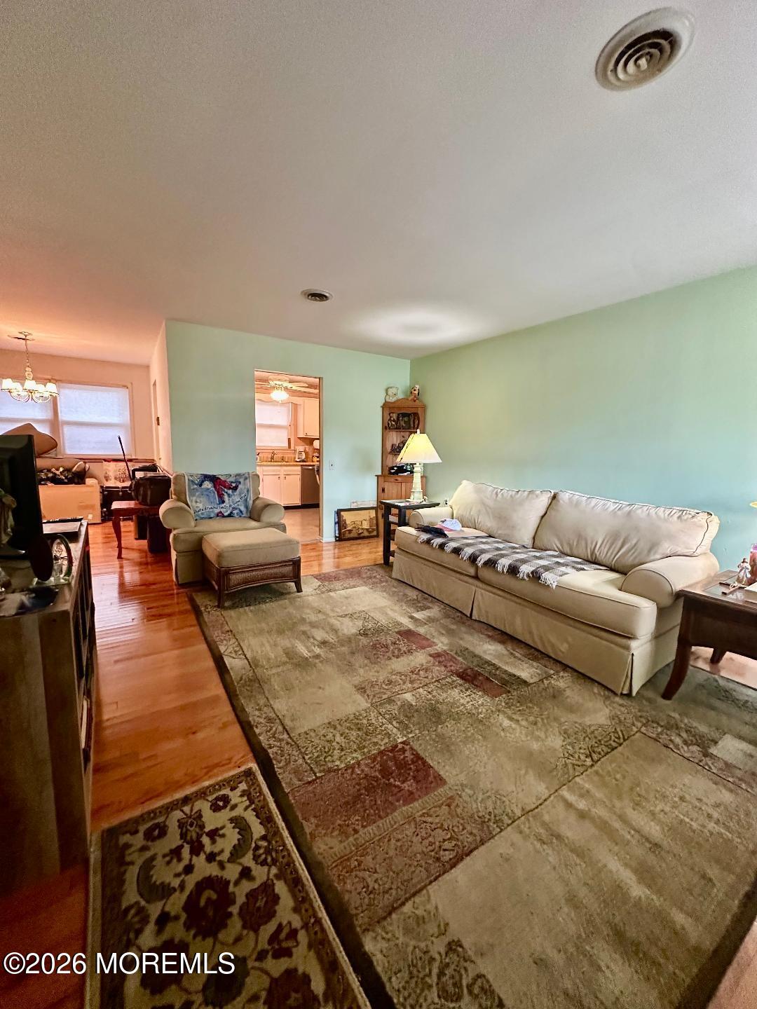 58 Chelsea Drive 70