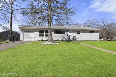 207 Ardmore Avenue, Toms River, NJ 08757 - MLS#: 22509359