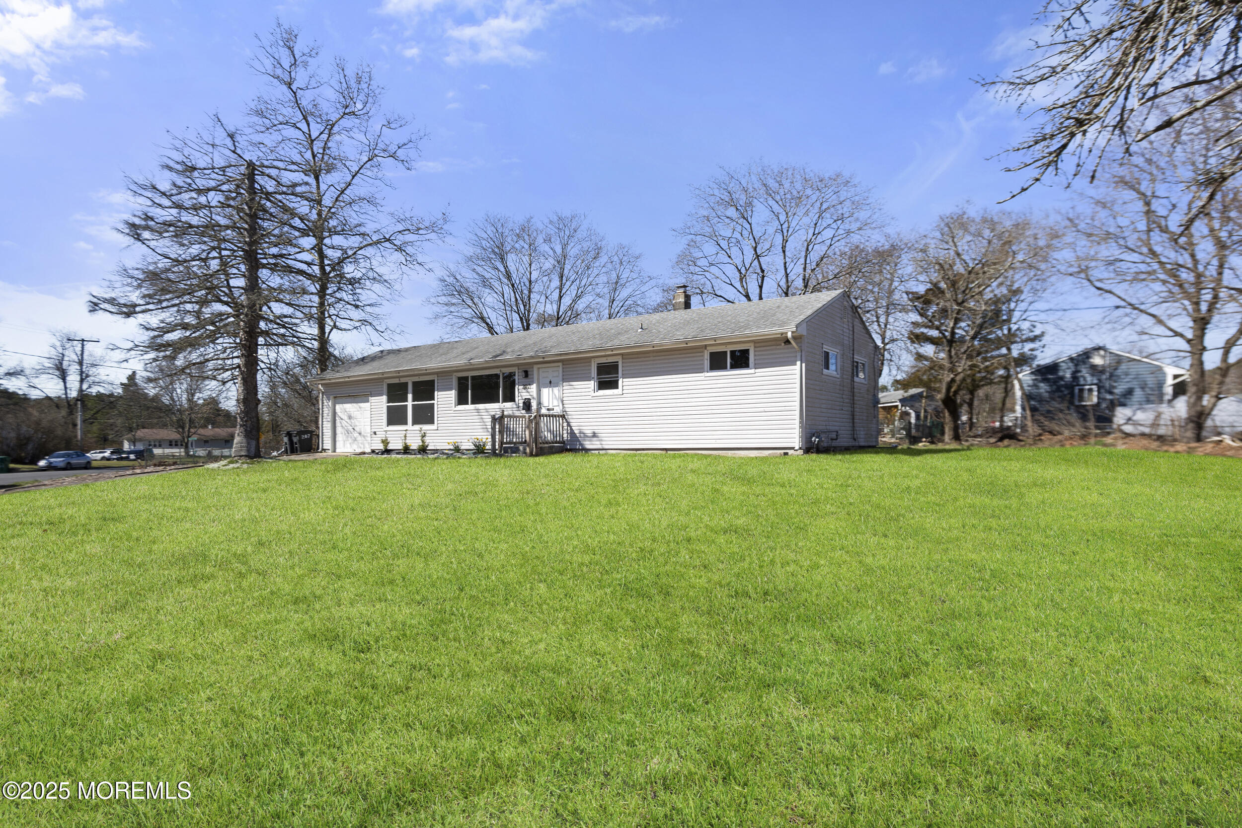 207 Ardmore Avenue, Toms River, New Jersey image 3