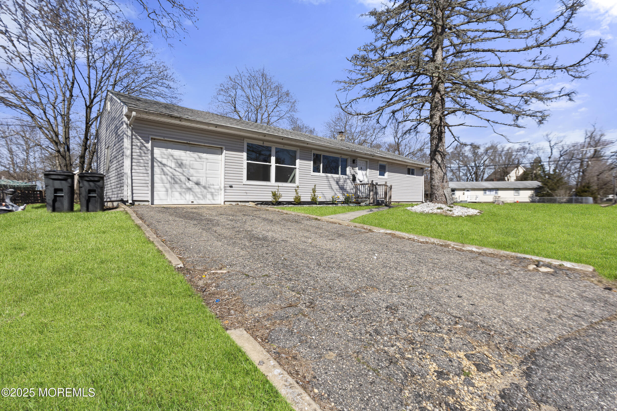 207 Ardmore Avenue, Toms River, New Jersey image 2