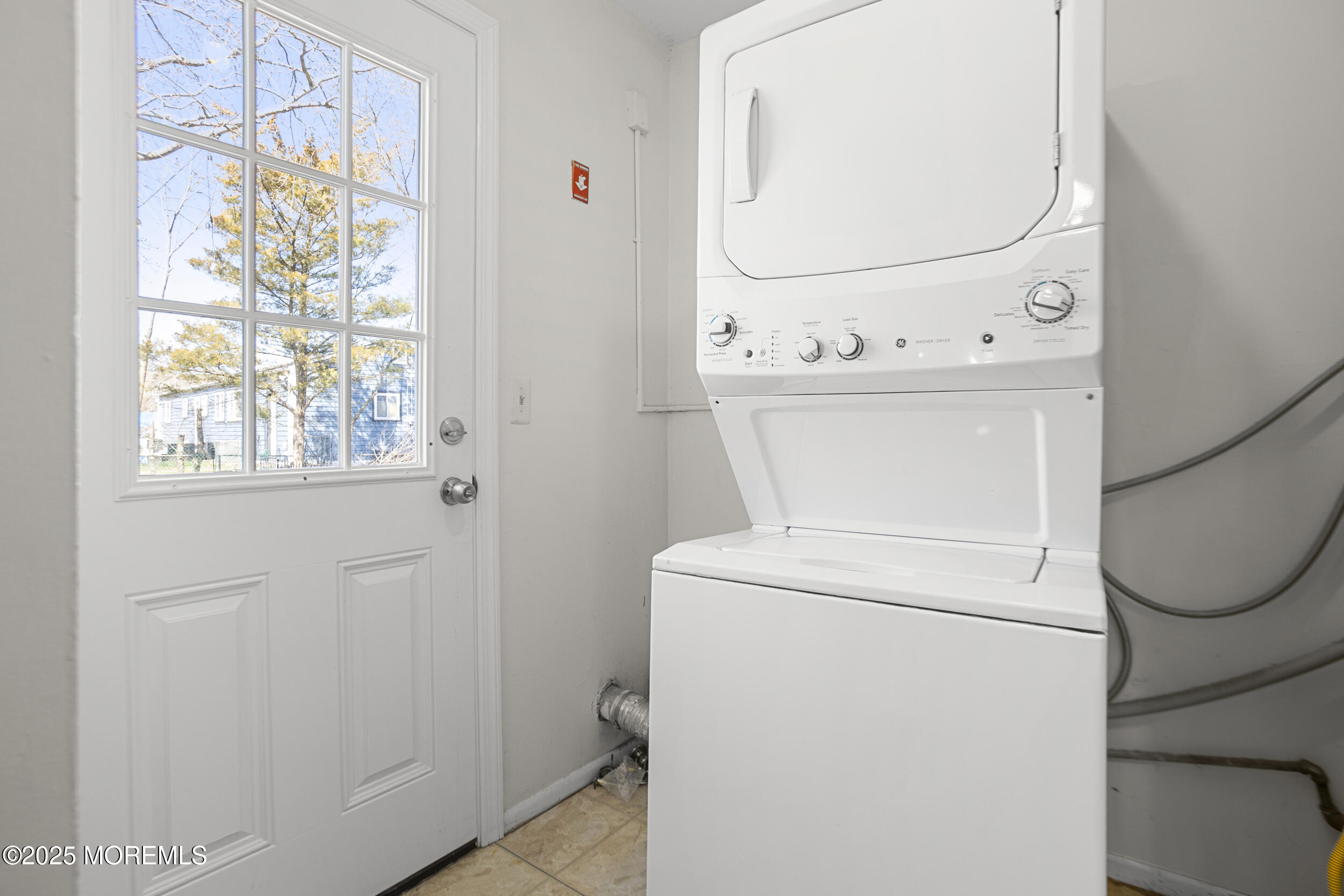 207 Ardmore Avenue, Toms River, New Jersey image 16