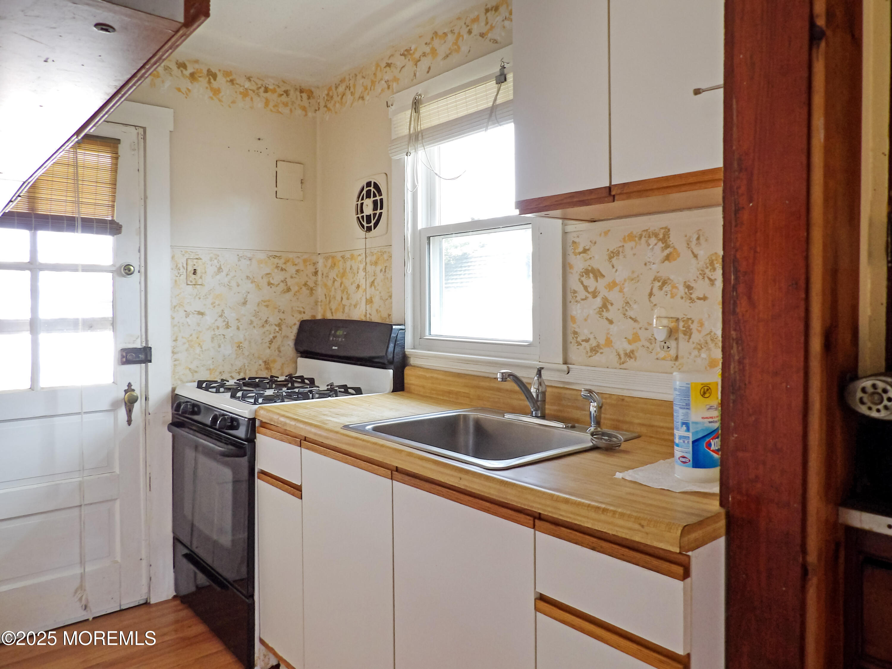 29 E Chelsea Avenue, Ocean Gate, New Jersey image 14