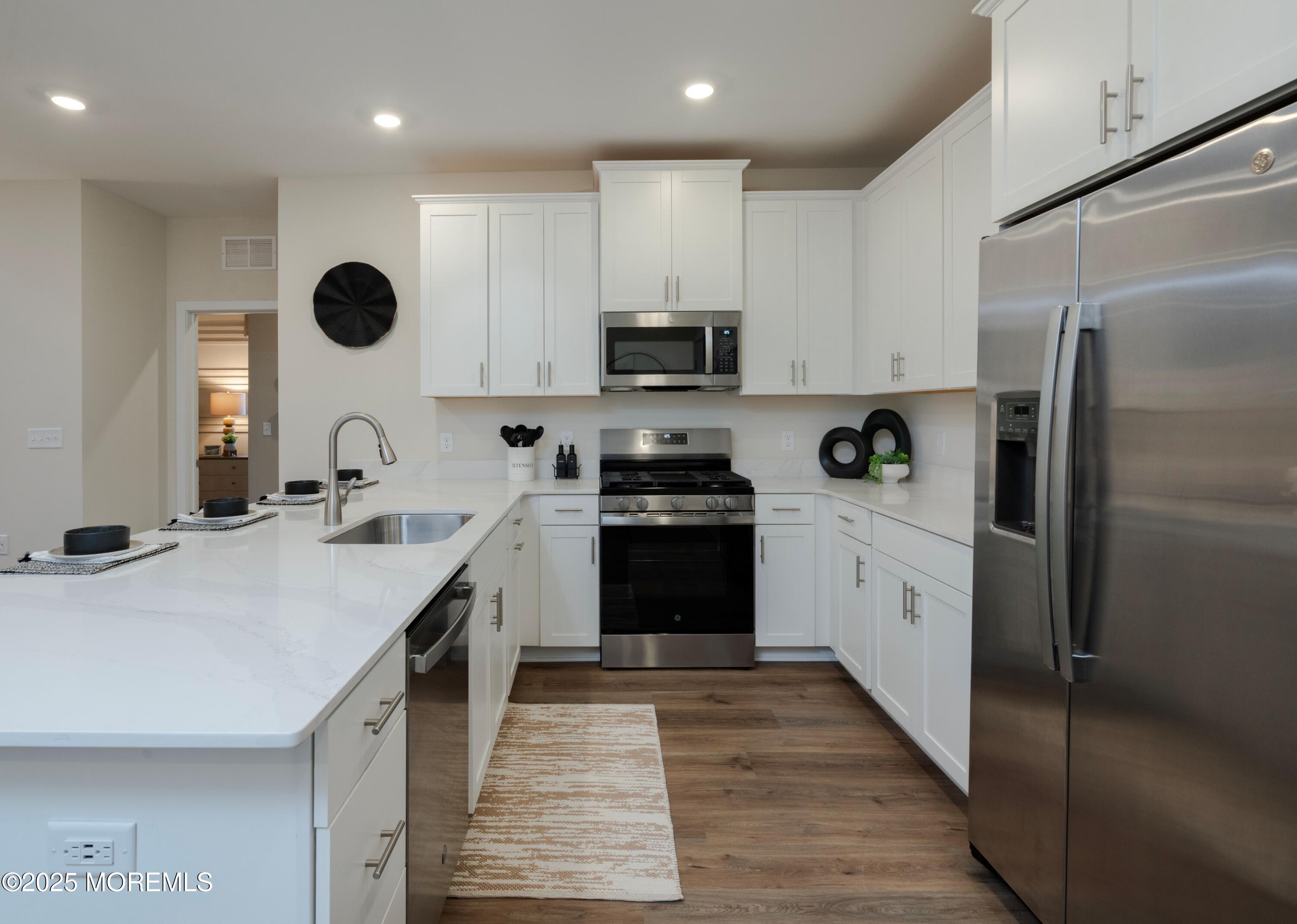 30201 Radford Court