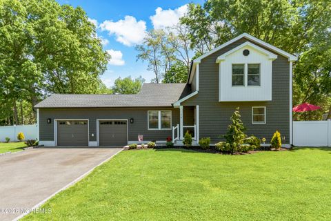 19 Acker Drive Middletown NJ 07748