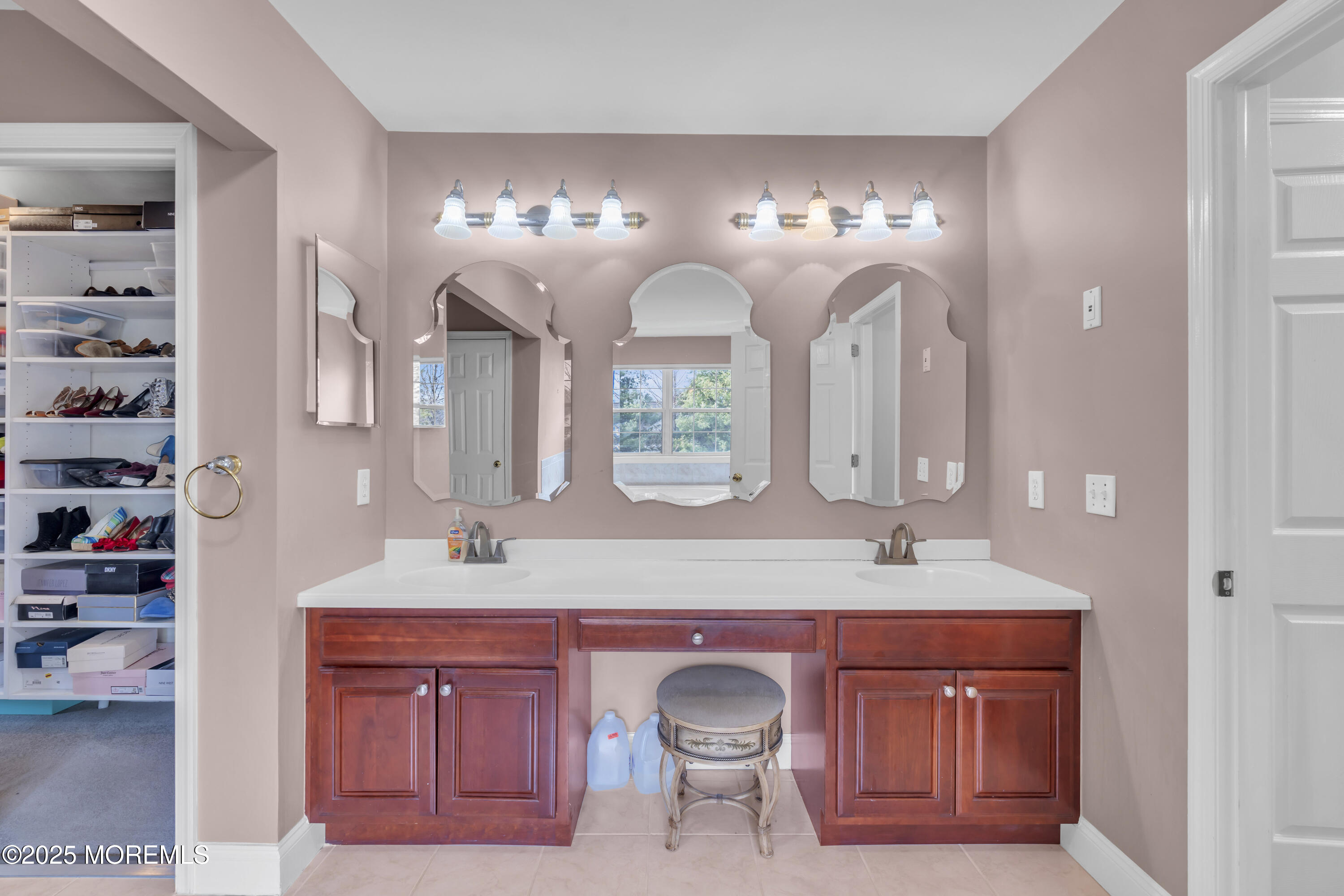 55 Cliffwood Drive, Allentown, New Jersey image 35
