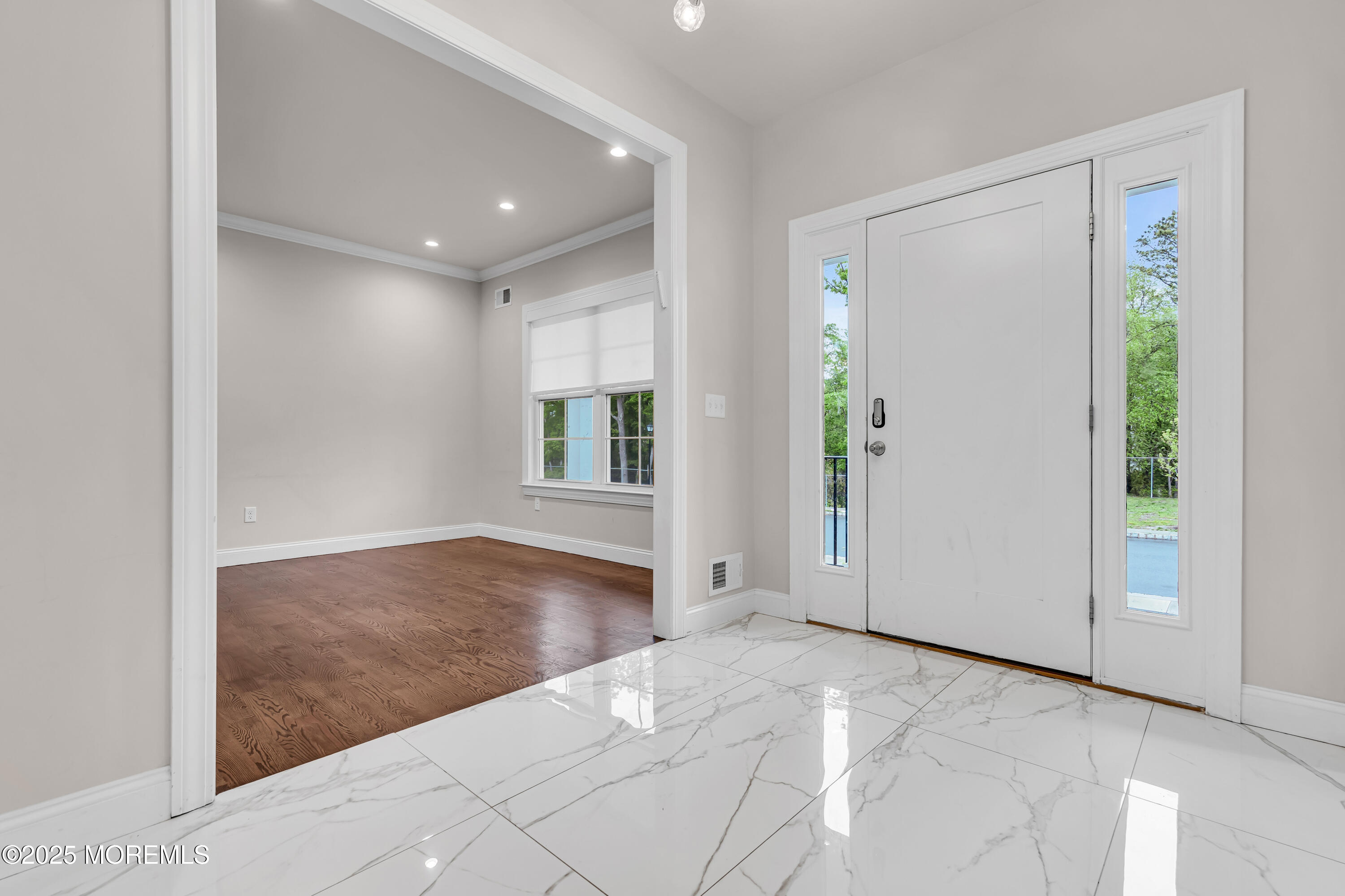 27 Holden Square, Lakewood, New Jersey image 6