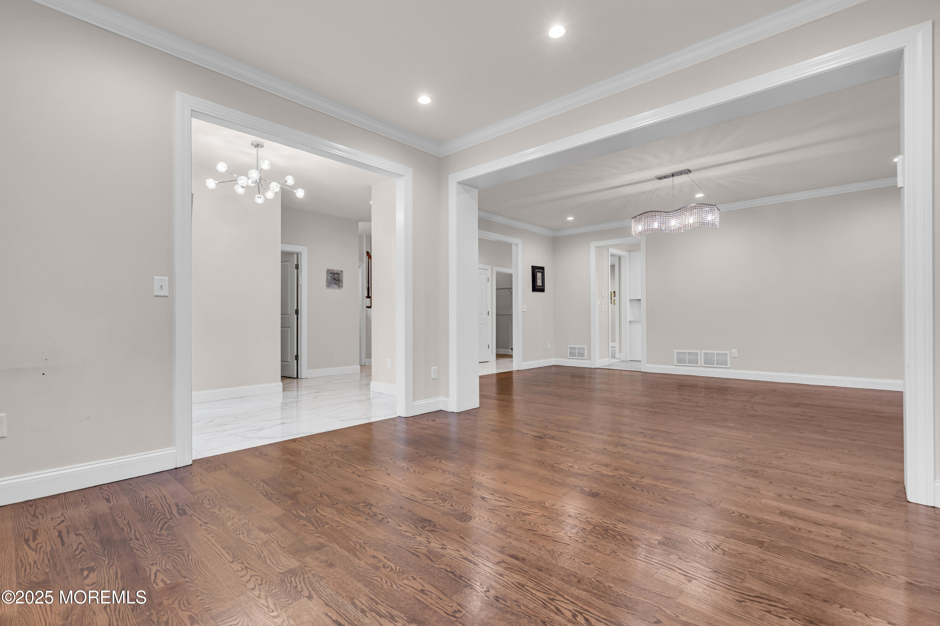 27 Holden Square, Lakewood, New Jersey image 8