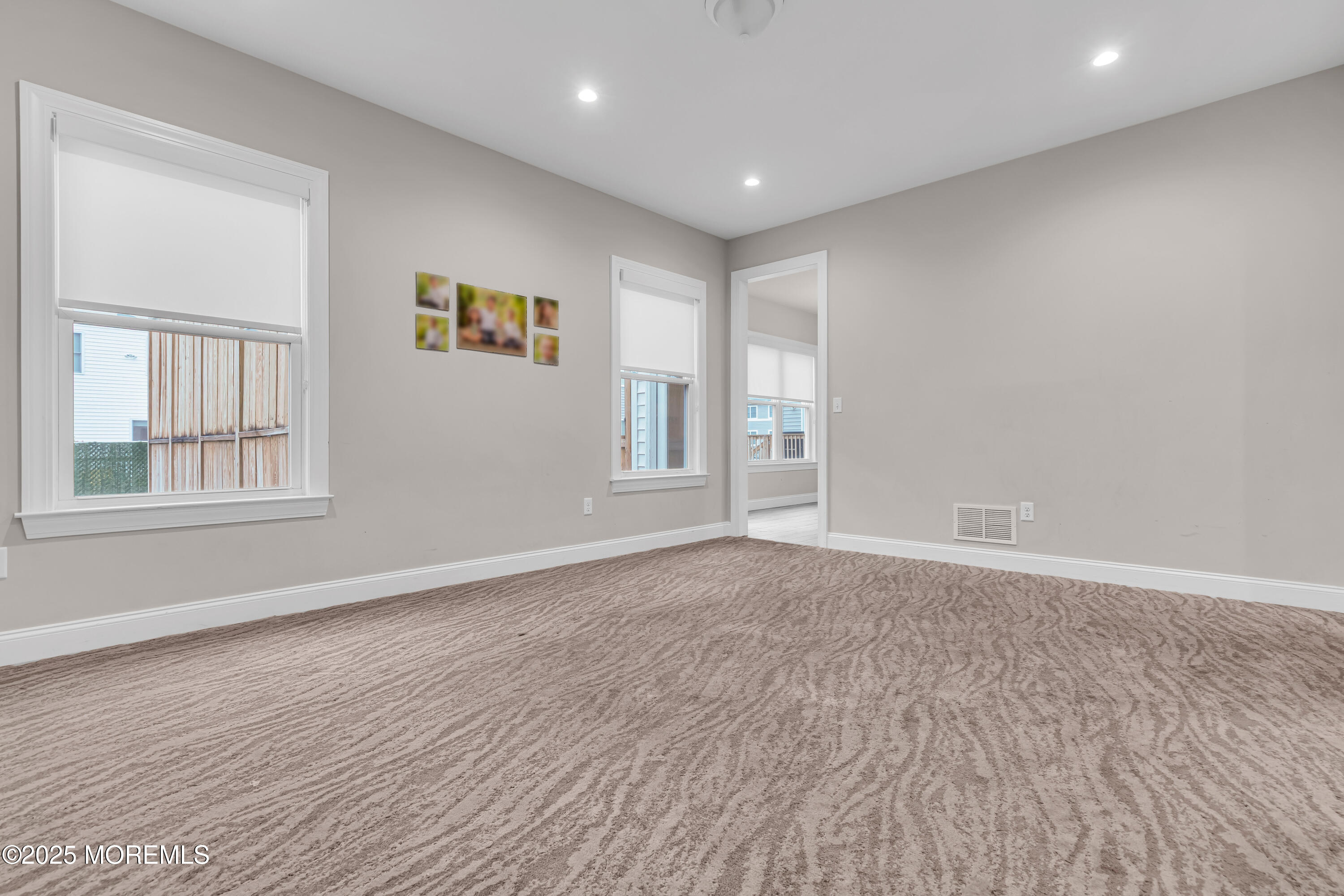 27 Holden Square, Lakewood, New Jersey image 11