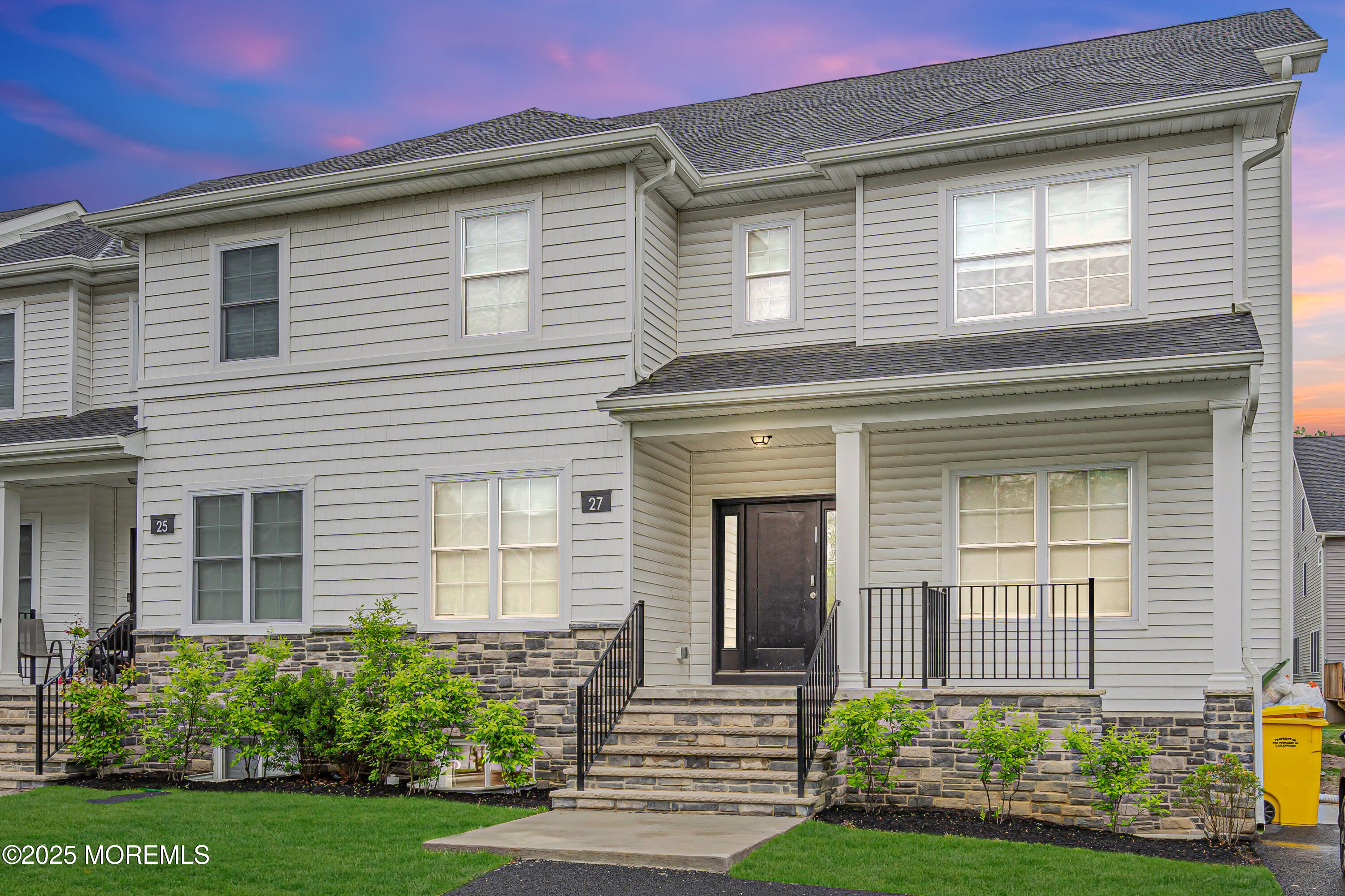 27 Holden Square, Lakewood, New Jersey image 1